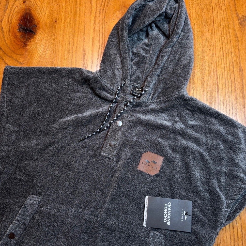 Slowtide The Digs Changing Poncho Unisex S-M Heather Grey Cotton Terry Surf Robe